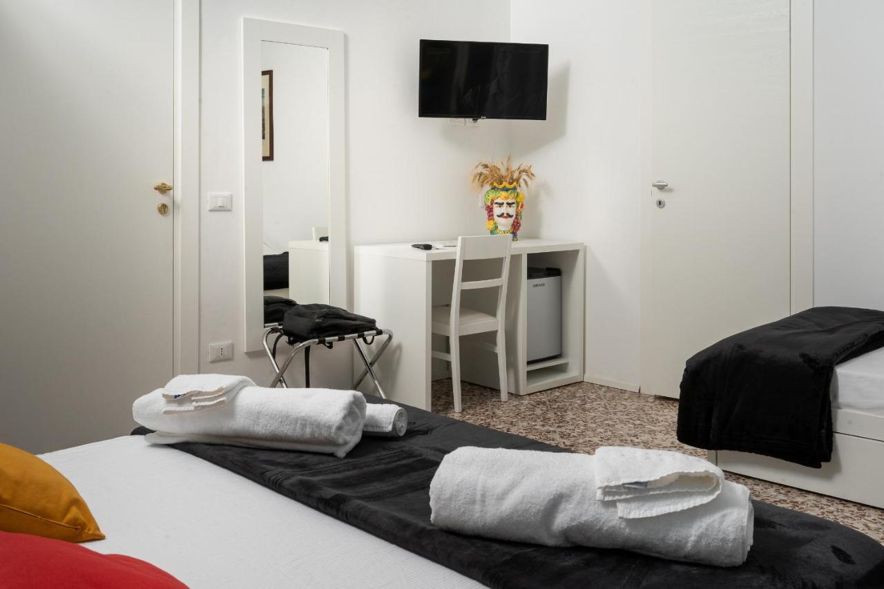Regina Margherita - bed&breakfast&solarium Syracuse Esterno foto