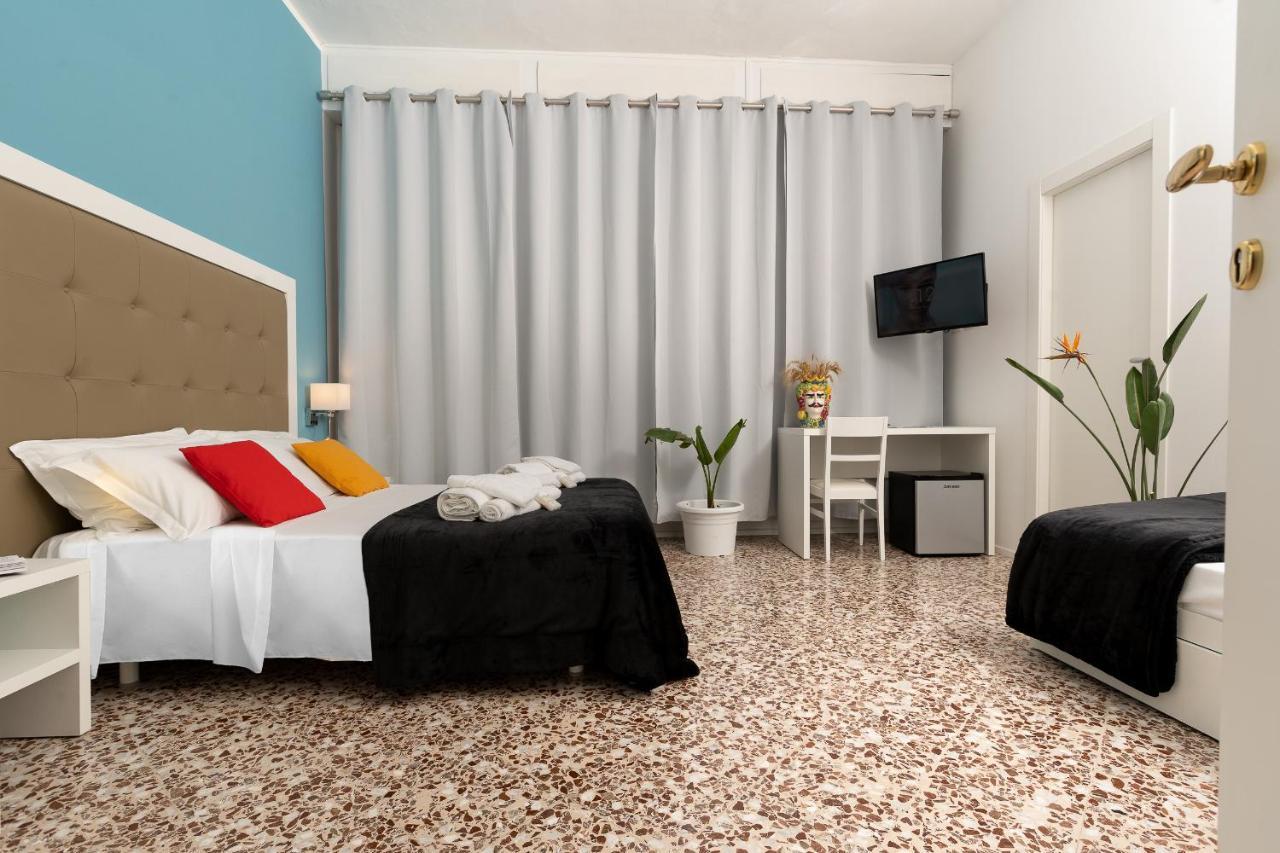 Regina Margherita - bed&breakfast&solarium Syracuse Esterno foto