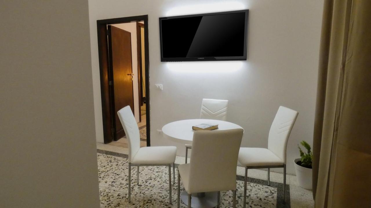 Regina Margherita - bed&breakfast&solarium Syracuse Esterno foto