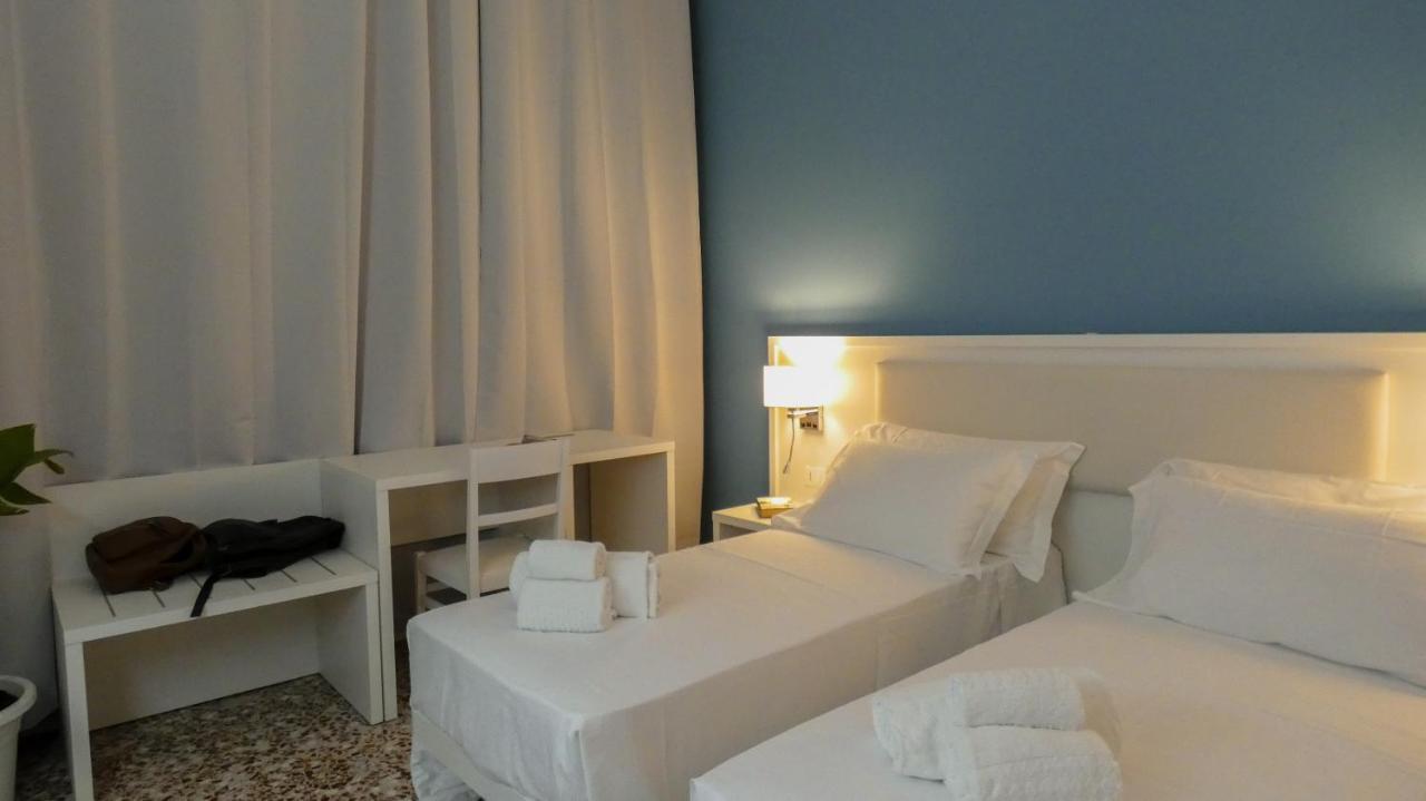 Regina Margherita - bed&breakfast&solarium Syracuse Esterno foto