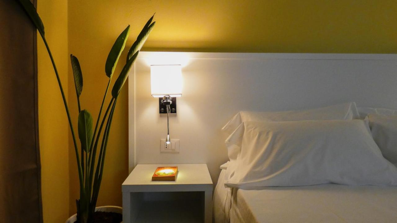 Regina Margherita - bed&breakfast&solarium Syracuse Esterno foto